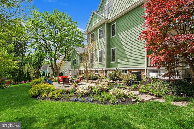 218 GREEN ST, Doylestown, PA 18901