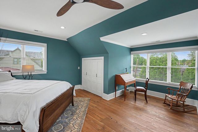 218 GREEN ST, Doylestown, PA 18901