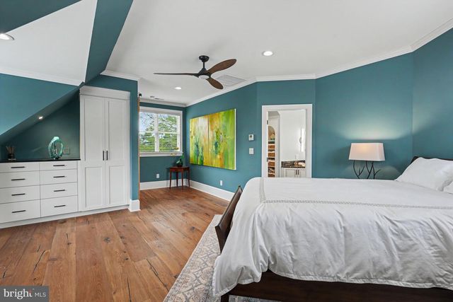 218 GREEN ST, Doylestown, PA 18901
