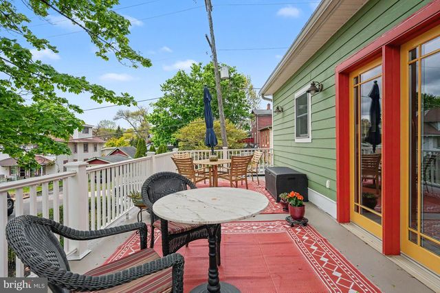 218 GREEN ST, Doylestown, PA 18901