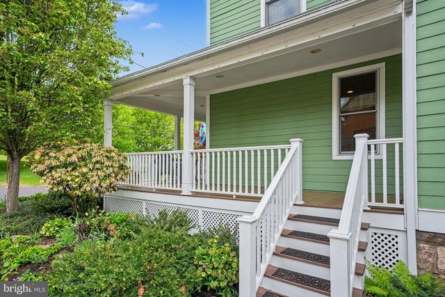 218 GREEN ST, Doylestown, PA 18901