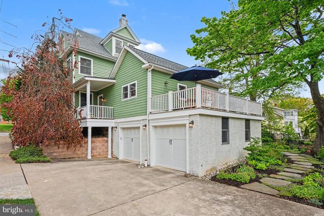218 GREEN ST, Doylestown, PA 18901