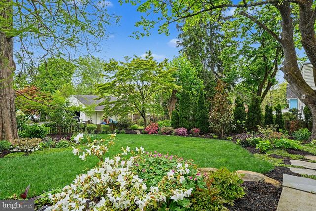218 GREEN ST, Doylestown, PA 18901