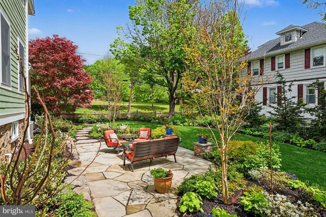 218 GREEN ST, Doylestown, PA 18901