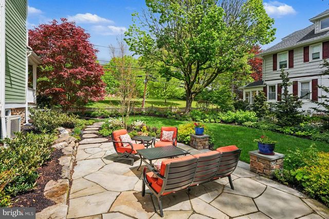 218 GREEN ST, Doylestown, PA 18901