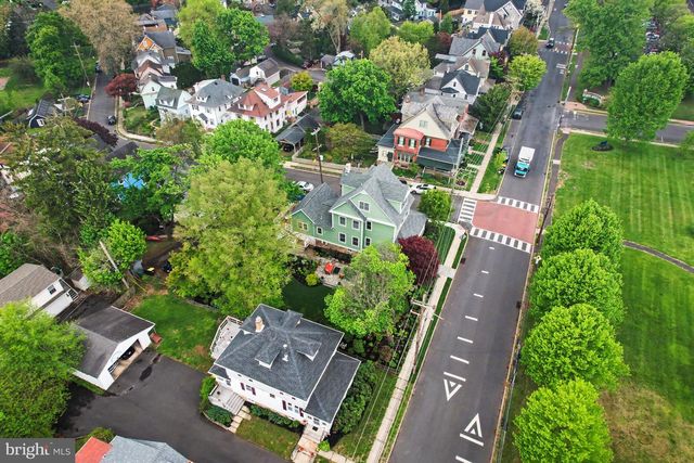 218 GREEN ST, Doylestown, PA 18901