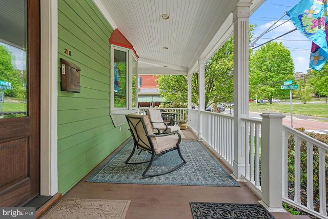 218 GREEN ST, Doylestown, PA 18901