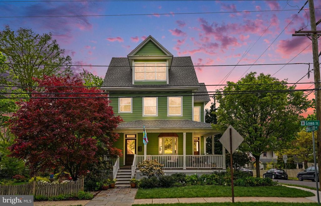 218 GREEN ST, Doylestown, PA 18901