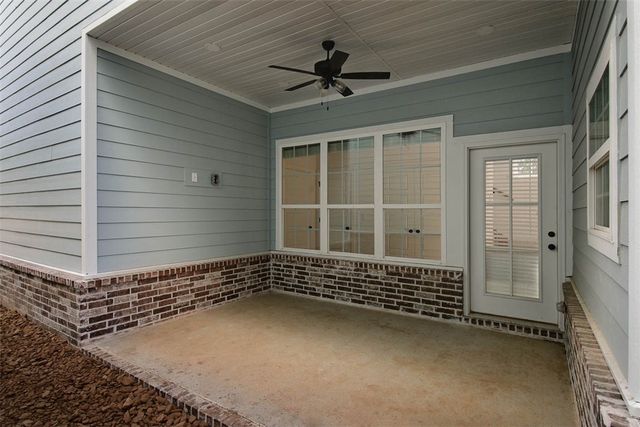 502 W Persimmon Street, Rogers, AR 72756