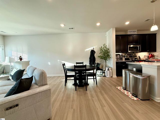 14 Leander Drive, Greer, SC 29651