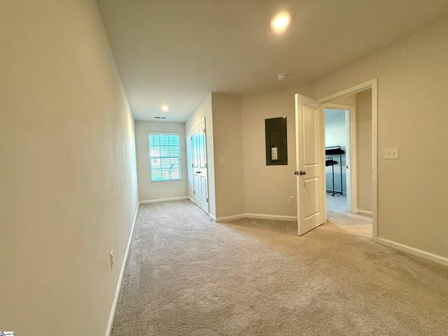 14 Leander Drive, Greer, SC 29651