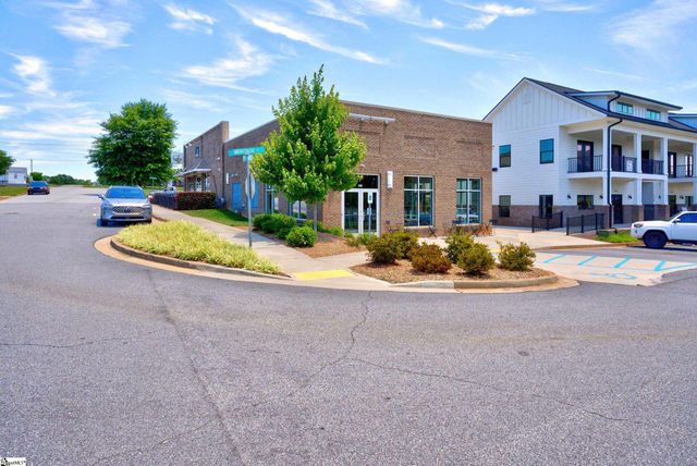 14 Leander Drive, Greer, SC 29651