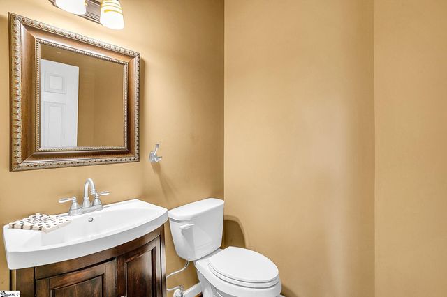 109 E Hypericum Lane, Greenville, SC 29615