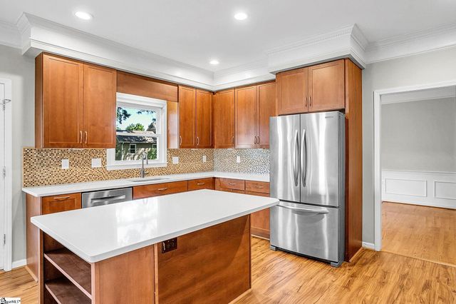 109 E Hypericum Lane, Greenville, SC 29615