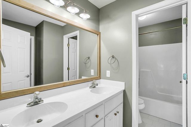 109 E Hypericum Lane, Greenville, SC 29615