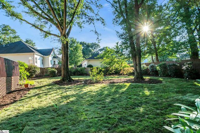 109 E Hypericum Lane, Greenville, SC 29615