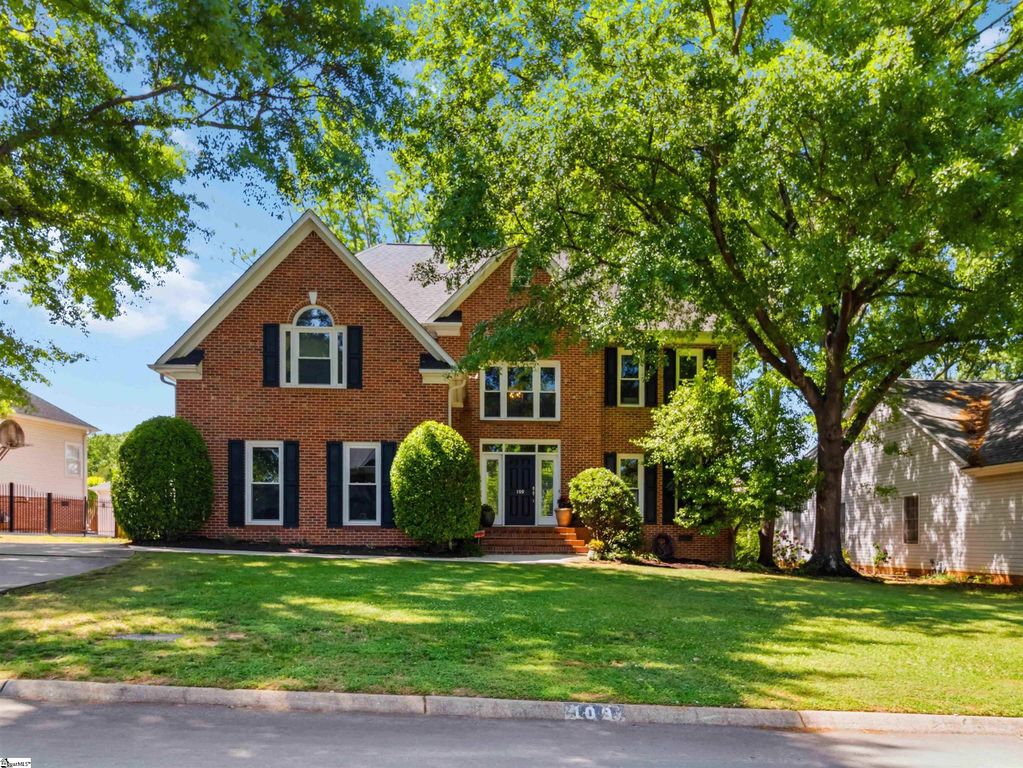 109 E Hypericum Lane, Greenville, SC 29615