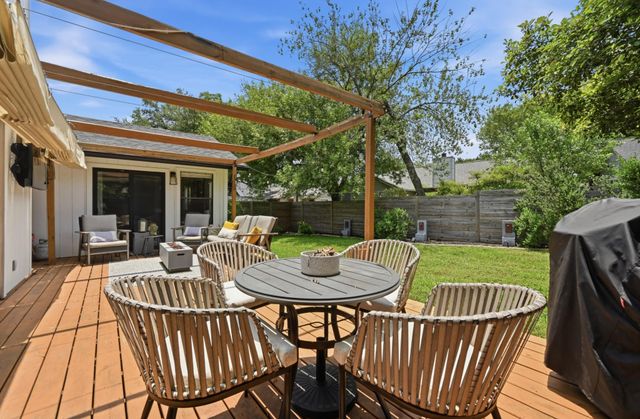 9706 Woodshire DR, Austin, TX 78748