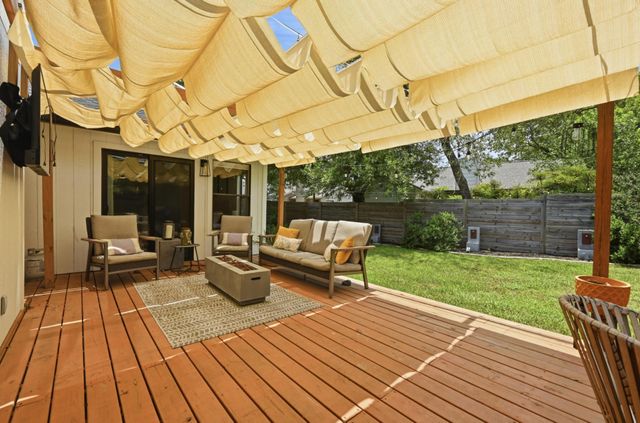 9706 Woodshire DR, Austin, TX 78748