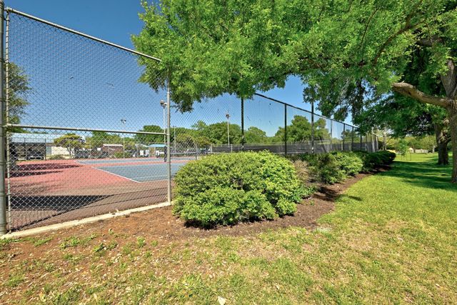 9706 Woodshire DR, Austin, TX 78748