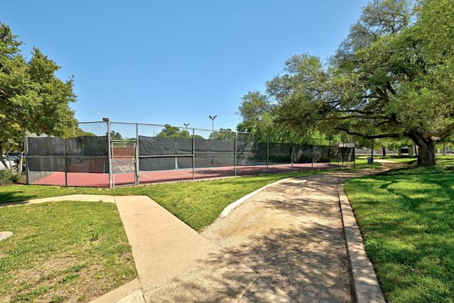 9706 Woodshire DR, Austin, TX 78748