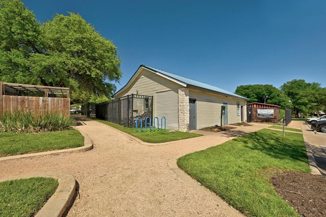 9706 Woodshire DR, Austin, TX 78748
