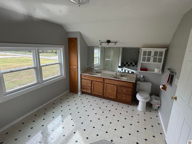 118 Stonecrest Dr, Almo, KY 42020