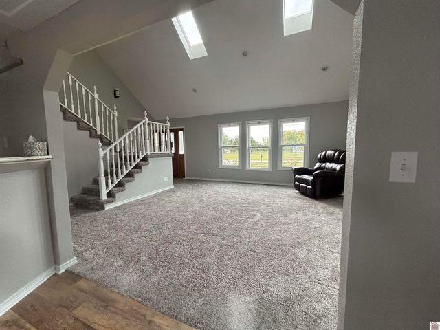 118 Stonecrest Dr, Almo, KY 42020