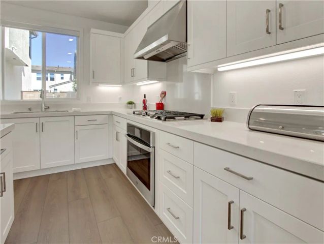 230 Sora, Irvine, CA 92618