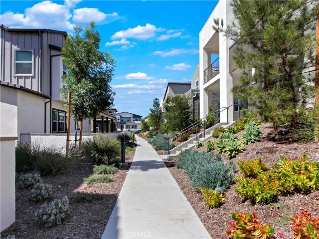 230 Sora, Irvine, CA 92618