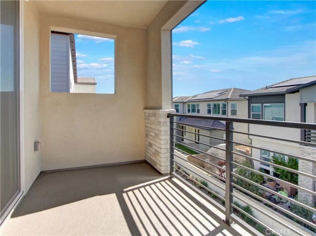 230 Sora, Irvine, CA 92618