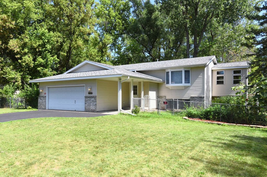 5506 Prospect Avenue, Saint Paul, MN 55110