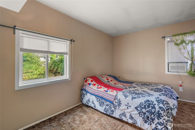 13231 4th Avenue S, Burien, WA 98168