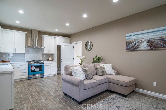 14092 Edwards, Westminster, CA 92683