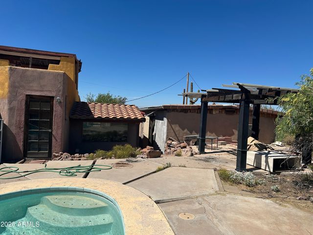 2635 N Prospectors Road, Apache Junction, AZ 85119