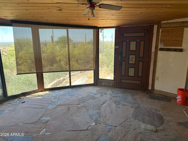 2635 N Prospectors Road, Apache Junction, AZ 85119