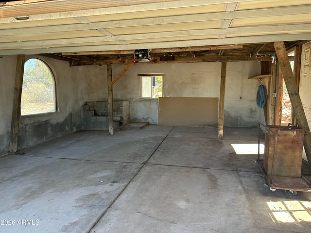 2635 N Prospectors Road, Apache Junction, AZ 85119