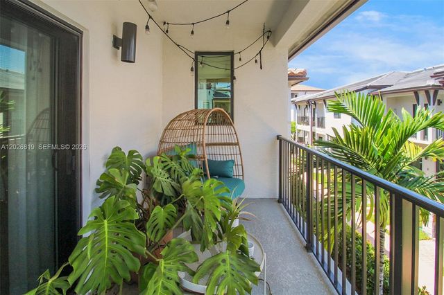 4718 NW 83rd Pkwy, Doral, FL 33166