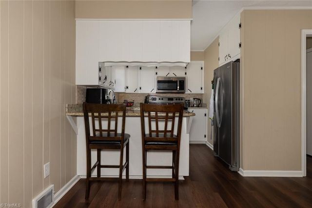 585 Green Acres Road, Millers Creek, NC 28665