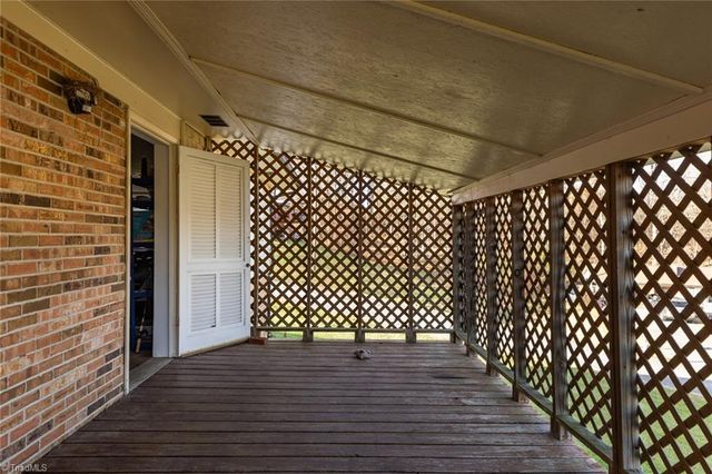 585 Green Acres Road, Millers Creek, NC 28665