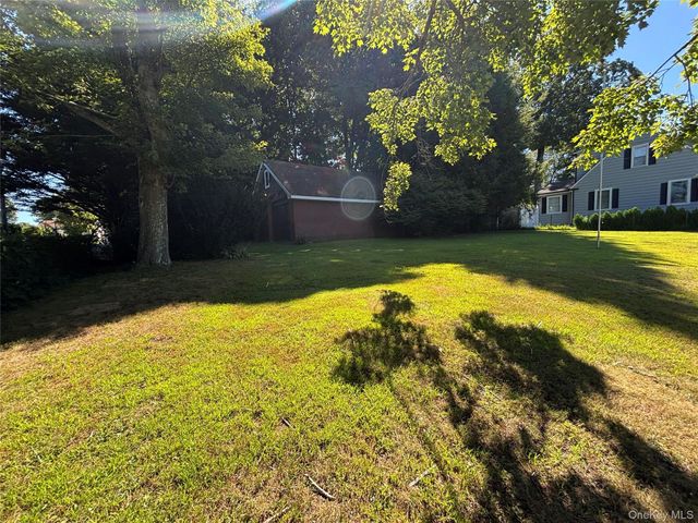 4 Lottie, Putnam Valley, NY 10512