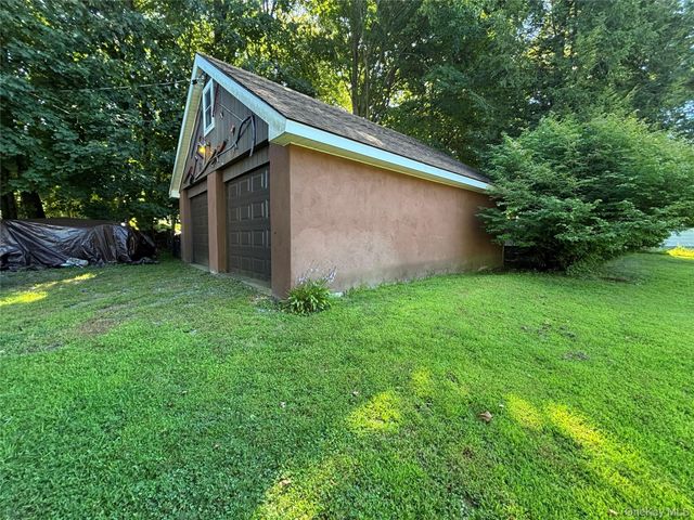 4 Lottie, Putnam Valley, NY 10512