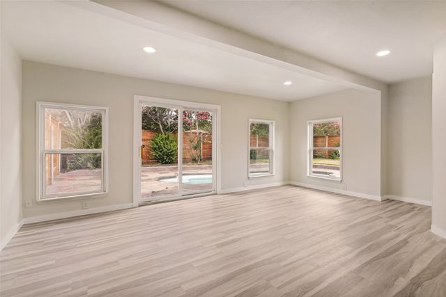 1302 Westwood Drive, Lewisville, TX 75067