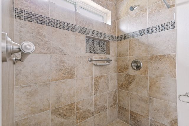 1302 Westwood Drive, Lewisville, TX 75067