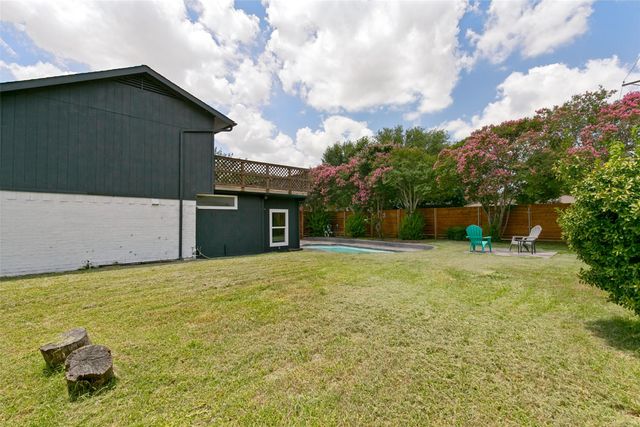 1302 Westwood Drive, Lewisville, TX 75067