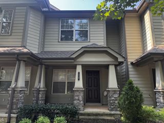 105 4th Ave Apt 110, Murfreesboro, TN 37130