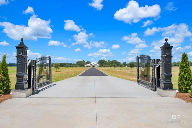 23911 County Road 71, Robertsdale, AL 36567