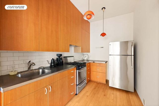 877 PARK Place, New York City, NY 11216