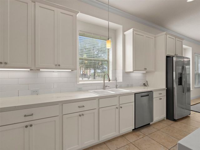 18003 Resort VW, San Antonio, TX 78255