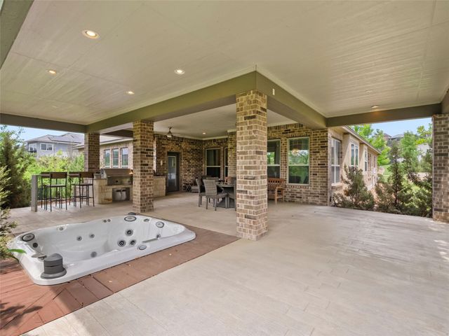 18003 Resort VW, San Antonio, TX 78255